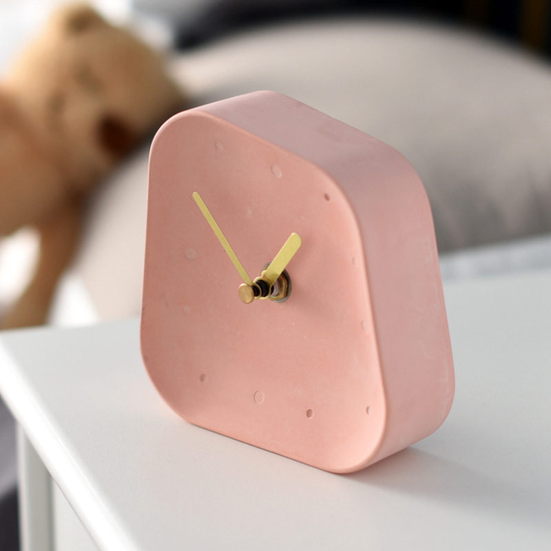 Nordic Home Decoration Accessories Geometry Shaped Cement Table Clock Desktop Decoration Mute Concrete Small Desk Clock