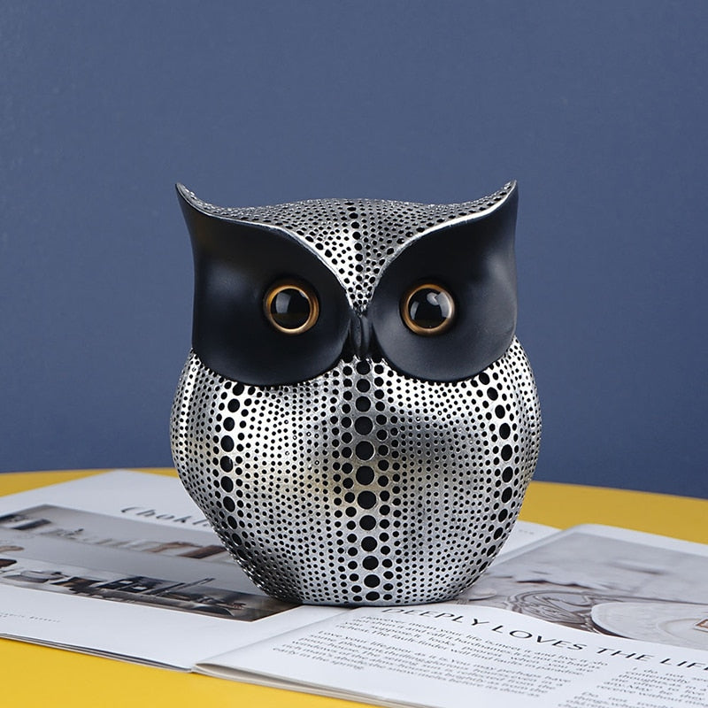 Nordic Style Owls Ornament Owl Resin Craft Lovely Bird Miniatures Figurines for Home Decor Living Room Bedroom Office Decoration